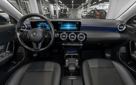 Mercedes-Benz CLA, 2020 год, 2 990 000 рублей, 8 фотография