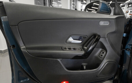 Mercedes-Benz CLA, 2020 год, 2 990 000 рублей, 16 фотография