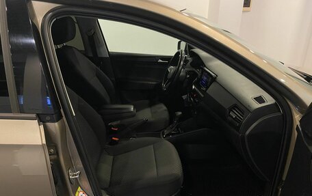 Volkswagen Polo VI (EU Market), 2021 год, 880 000 рублей, 27 фотография