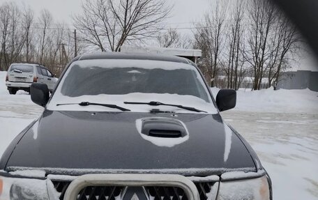 Mitsubishi Pajero Sport II рестайлинг, 2008 год, 760 000 рублей, 2 фотография