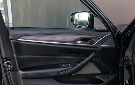 BMW 5 серия, 2018 год, 4 250 000 рублей, 18 фотография