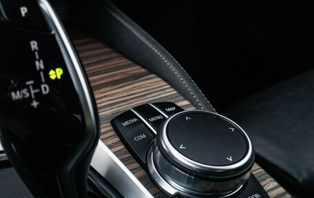 BMW 5 серия, 2018 год, 4 250 000 рублей, 23 фотография