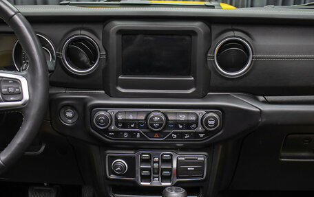 Jeep Wrangler, 2019 год, 4 498 000 рублей, 15 фотография