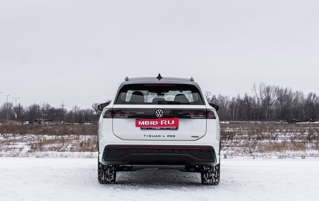 Volkswagen Tiguan, 2025 год, 5 975 000 рублей, 5 фотография