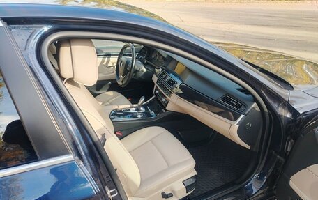 BMW 5 серия, 2012 год, 1 610 000 рублей, 8 фотография