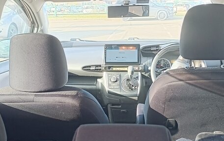 Toyota Wish II, 2009 год, 1 380 000 рублей, 11 фотография