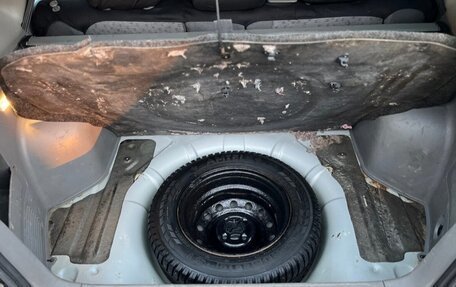 KIA Rio II, 2004 год, 250 000 рублей, 10 фотография