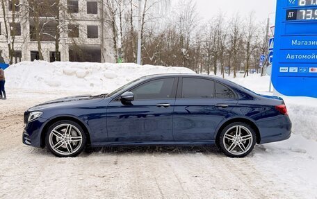 Mercedes-Benz E-Класс, 2020 год, 3 749 000 рублей, 4 фотография