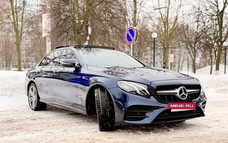 Mercedes-Benz E-Класс, 2020 год, 3 749 000 рублей, 3 фотография