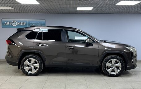 Toyota RAV4, 2020 год, 3 573 000 рублей, 8 фотография