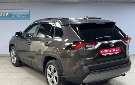 Toyota RAV4, 2020 год, 3 573 000 рублей, 5 фотография