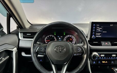 Toyota RAV4, 2020 год, 3 573 000 рублей, 16 фотография