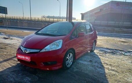 Honda Fit Shuttle I рестайлинг, 2012 год, 960 000 рублей, 1 фотография