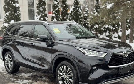 Toyota Highlander, 2025 год, 5 399 000 рублей, 4 фотография
