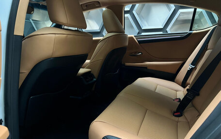 Lexus ES VII, 2025 год, 5 950 000 рублей, 24 фотография