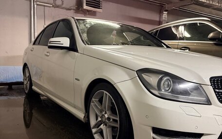 Mercedes-Benz C-Класс, 2011 год, 1 650 000 рублей, 4 фотография