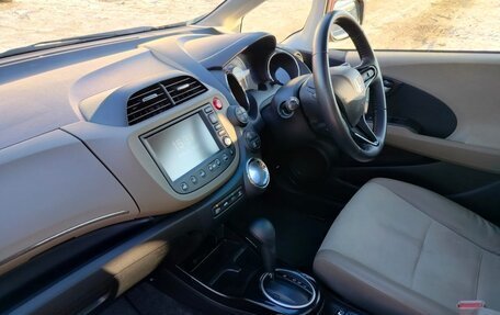 Honda Fit Shuttle I рестайлинг, 2012 год, 960 000 рублей, 21 фотография