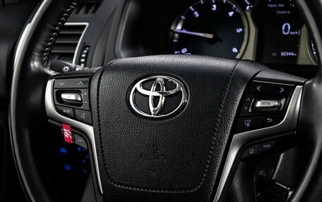 Toyota Land Cruiser Prado 150 рестайлинг 2, 2021 год, 7 299 000 рублей, 14 фотография