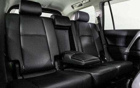 Toyota Land Cruiser Prado 150 рестайлинг 2, 2021 год, 7 299 000 рублей, 32 фотография