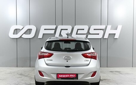 Hyundai i30 II рестайлинг, 2012 год, 990 000 рублей, 4 фотография