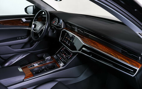 Audi A6, 2019 год, 4 290 000 рублей, 11 фотография