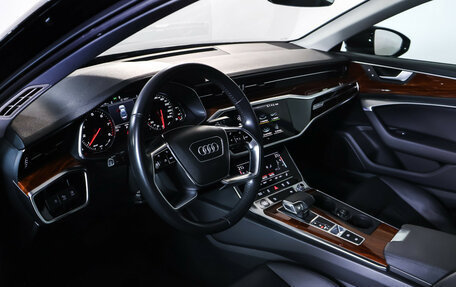 Audi A6, 2019 год, 4 290 000 рублей, 15 фотография