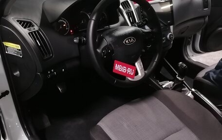 KIA cee'd I рестайлинг, 2011 год, 740 000 рублей, 10 фотография