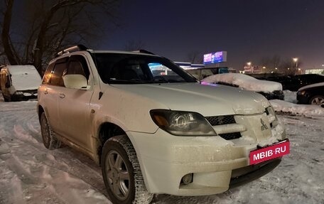 Mitsubishi Outlander III рестайлинг 3, 2003 год, 495 000 рублей, 2 фотография