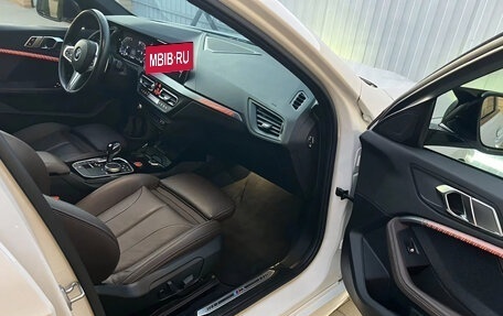 BMW 1 серия, 2022 год, 2 198 000 рублей, 8 фотография