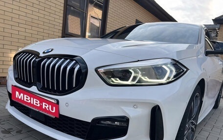 BMW 1 серия, 2022 год, 2 198 000 рублей, 14 фотография