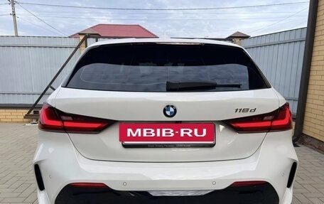 BMW 1 серия, 2022 год, 2 198 000 рублей, 4 фотография