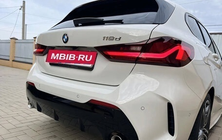 BMW 1 серия, 2022 год, 2 198 000 рублей, 26 фотография