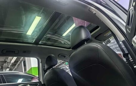 Volkswagen Tiguan II, 2022 год, 2 500 000 рублей, 21 фотография