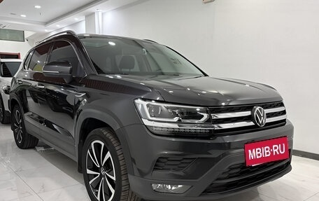 Volkswagen Tharu, 2023 год, 1 790 000 рублей, 3 фотография