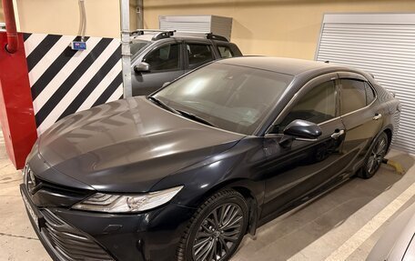 Toyota Camry, 2019 год, 2 850 000 рублей, 6 фотография