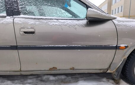 Opel Vectra B рестайлинг, 1997 год, 220 000 рублей, 13 фотография