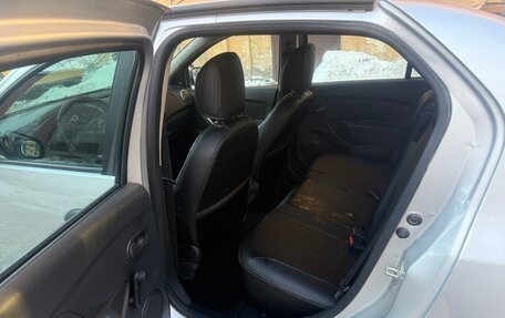 Renault Logan II, 2018 год, 799 000 рублей, 7 фотография