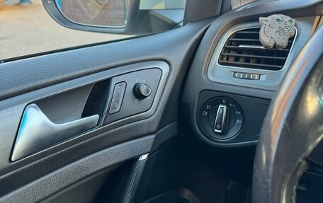 Volkswagen Golf VII, 2013 год, 865 000 рублей, 4 фотография