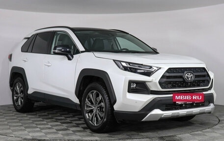 Toyota RAV4, 2023 год, 3 999 000 рублей, 3 фотография