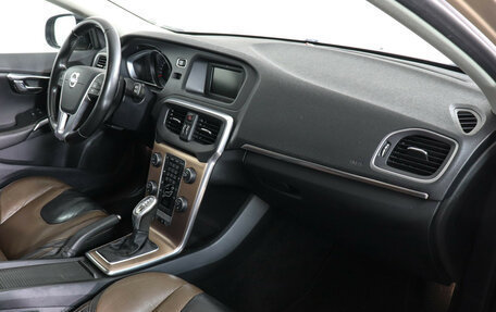 Volvo V40 II рестайлинг, 2013 год, 1 647 000 рублей, 10 фотография