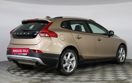 Volvo V40 II рестайлинг, 2013 год, 1 647 000 рублей, 5 фотография