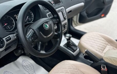 Skoda Octavia, 2011 год, 880 000 рублей, 20 фотография