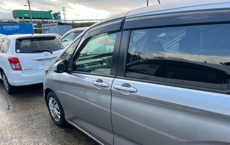 Honda Freed II, 2017 год, 1 620 000 рублей, 2 фотография