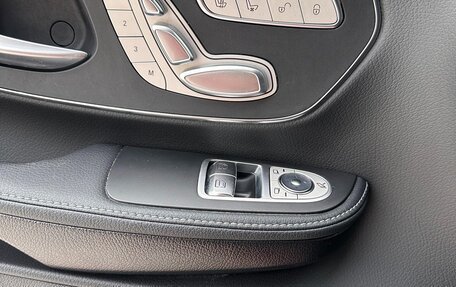 Mercedes-Benz V-Класс, 2022 год, 9 500 000 рублей, 19 фотография