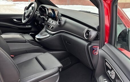 Mercedes-Benz V-Класс, 2022 год, 9 500 000 рублей, 17 фотография