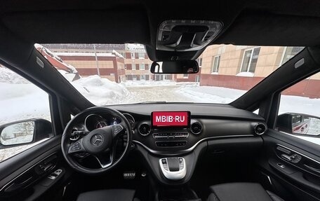 Mercedes-Benz V-Класс, 2022 год, 9 500 000 рублей, 16 фотография