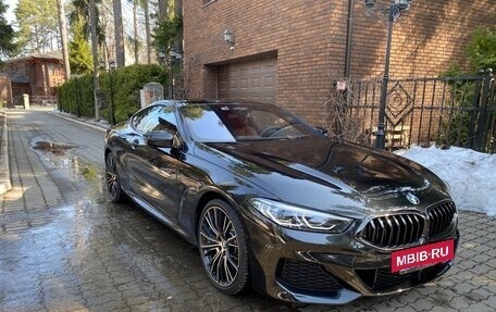 BMW 8 серия, 2019 год, 9 500 000 рублей, 2 фотография
