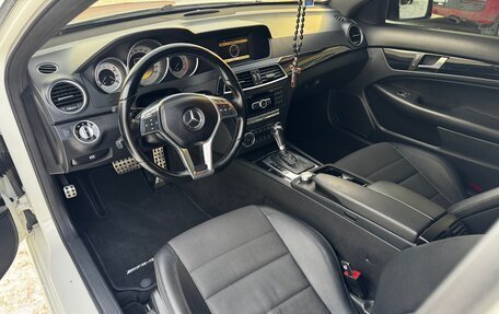 Mercedes-Benz C-Класс, 2011 год, 1 279 999 рублей, 10 фотография