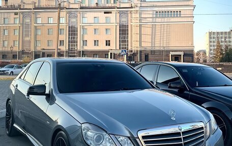 Mercedes-Benz E-Класс, 2012 год, 1 450 000 рублей, 1 фотография