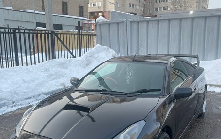 Toyota Celica VII рестайлинг, 2001 год, 900 000 рублей, 1 фотография